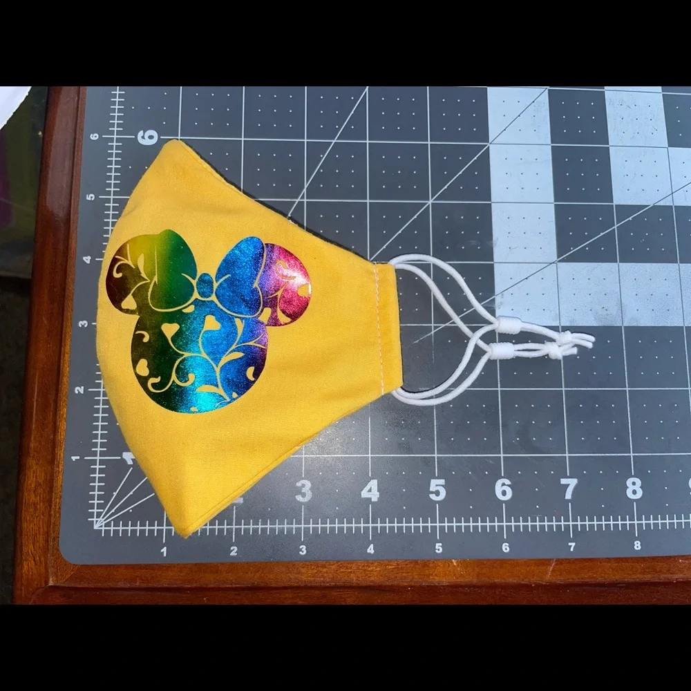 Disney Minnie Mouse mandala face mask